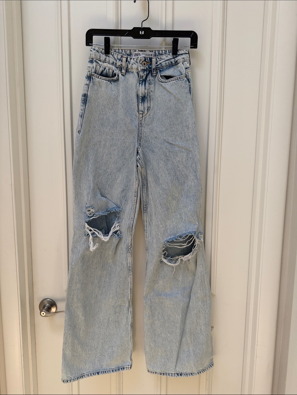Zara Distressed Jeans